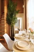 Cofy Rentals - old town, quiet area, air-conditioning, free parking, 24-7 express check-in-out, close to green parks, everything you need for living