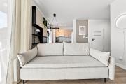 Rymanowska Chic Apartment by BookingHost