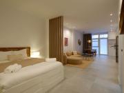 Milos cozy, family-friendly apartment in Patraix