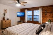 Top Currituck