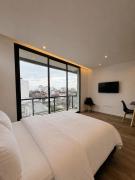 Moderno y premium con balcón, terraza y pileta