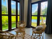 Villa White Home