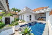Balibay 04 - Secluded Villa with Private Pool in a Vibrant Neighborhood