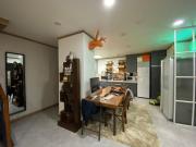 Chris House
