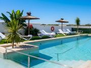 Precioso apartamento con piscina compartida garaje gratis y terraza privada