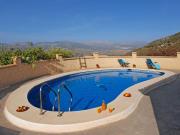 Top Comares