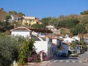 Top Comares