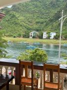 Son Doong Riverside
