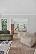 Top East Hampton