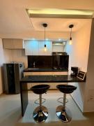 Nuevo, elegante y cómodo apartamento