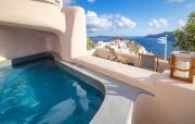 Top Oia