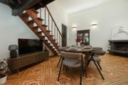 Charming Two-Bedroom City Centre Apartment with a Mezzanine by Noclegi Renters