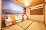 guesthouse namiyoke A 1-minute walk from Bentencho Station