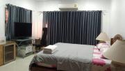 Top Lat Krabang