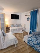 Beachfront Premium Studio 40m2 Poros