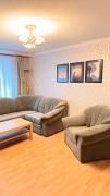 Toma Street One-Bedroom Apartment for 4