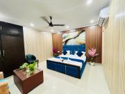Hotel Happy Studio -Saket metro Station