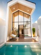 Top Seminyak
