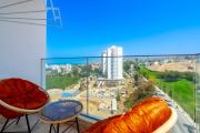 Le Cosy - Grand Balcon dangle, Proche Gare TGV & Vue Mer - WIFI, IPTV & AC