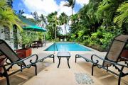 Tropical Villa with Pool Near Beach - Jessamine 3 bed