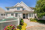 Top Mashpee