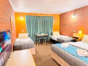 Top Narrandera