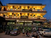 Top Candolim