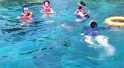 Top Ban Ao Yai
