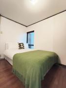 Osaka Kanzakigawa Royal guest House Up to 10