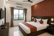 Top Candolim