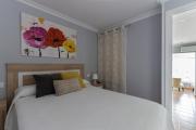 Apartamento hermosas vistas a la playa césped artificial