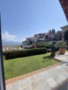 Top Ameglia