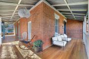 Top West Tamworth