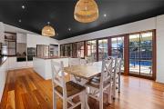 Top West Tamworth