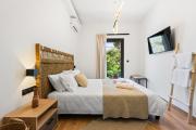Porto Vathi Suites
