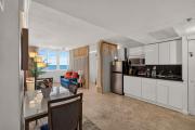 Beachfront Ocean View, Stylish & Professionally Decorated