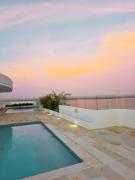 Cartagena Luxury Apartment Pool & Beach Escape