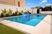 BS-004 Modern Ground-Floor Apartment near the Beach & Pool by BLUE STAYS