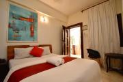 Top Candolim