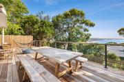 Top Lorne