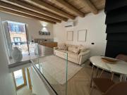 The Lavender Town House - in the heart of Cefalù