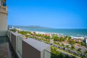 Sea Front Apartment & Spa Da Nang