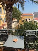 Top Symi
