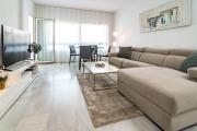 Pr20 - Good Located Flat Puerto Banus
