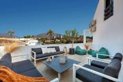 Mza322A - Stylish Penthouse With Large Terrace