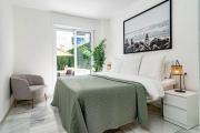 Lcr1- Lovely Ground Floor Apartment, Puerto Banus