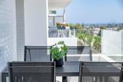 Jg54A- Modern Apartment With Nice Views