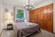 Top Ludlow