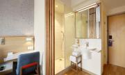 Holiday Inn Express Hyderabad Banjara Hills by IHG