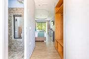Top Himare